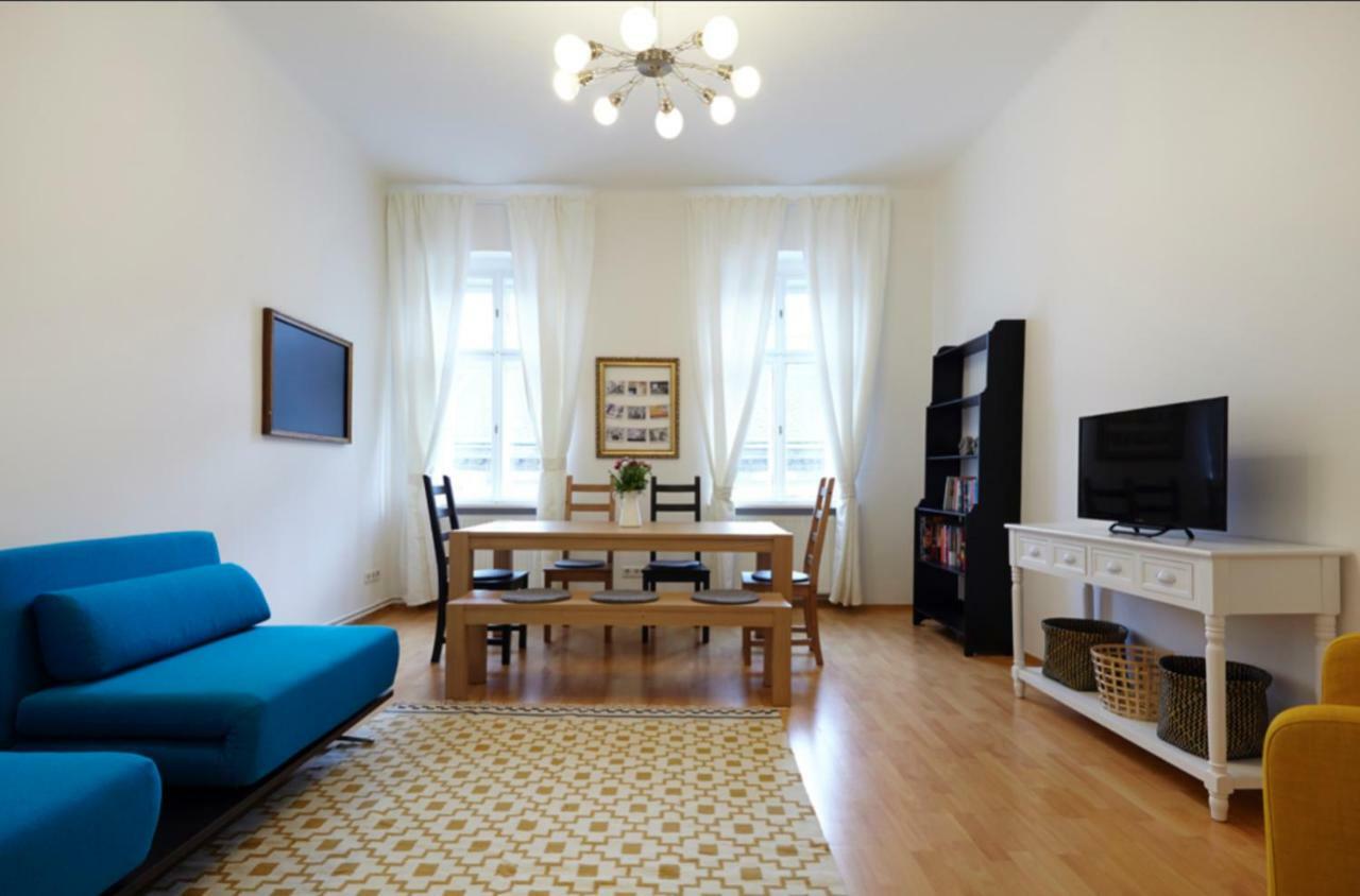 וינה Lovely Apartments In A Quiet Area Close To The City Center מראה חיצוני תמונה